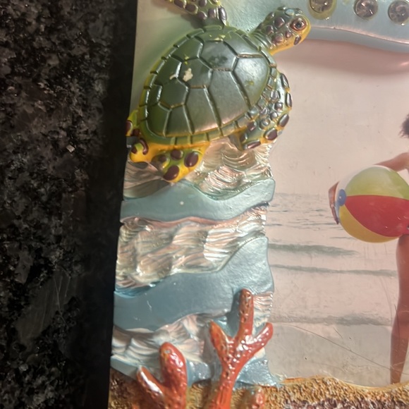 Picture frame - Picture 2 of 4